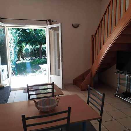 Villa Les Pieds Dans L'Eau Borgo  Εξωτερικό φωτογραφία